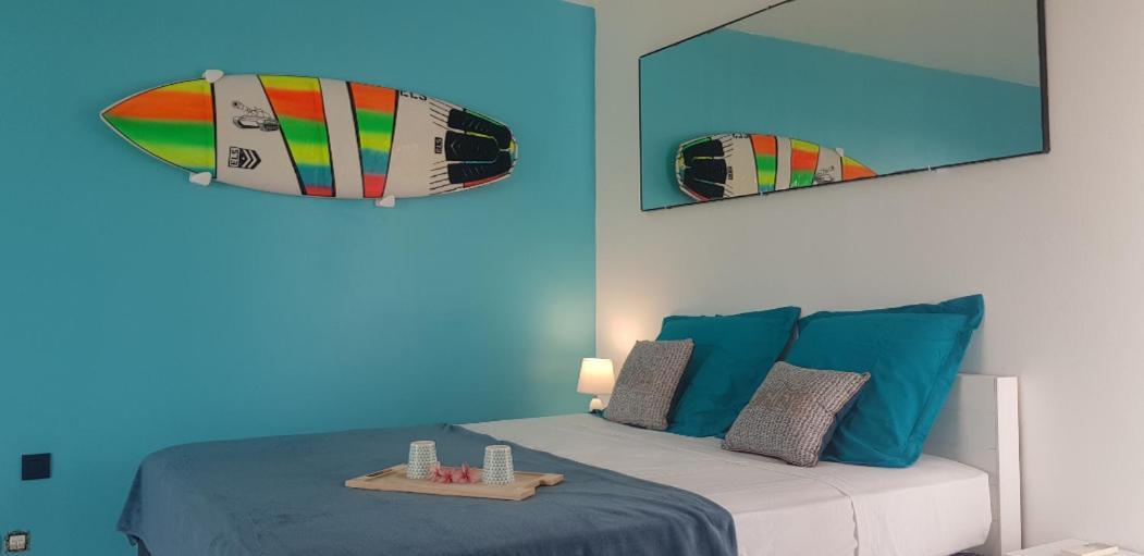 Tres Bel Appartement Avec Vue Mer, Acces Direct A La Plage Et Piscine Surveillee Saint-Francois  Εξωτερικό φωτογραφία